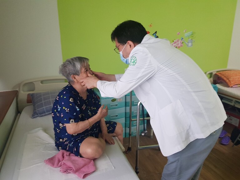 협력병원(의사)회진사진